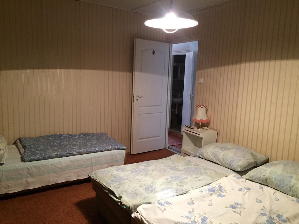 Palma Apartmanhaz Siofok Ngoại thất bức ảnh
